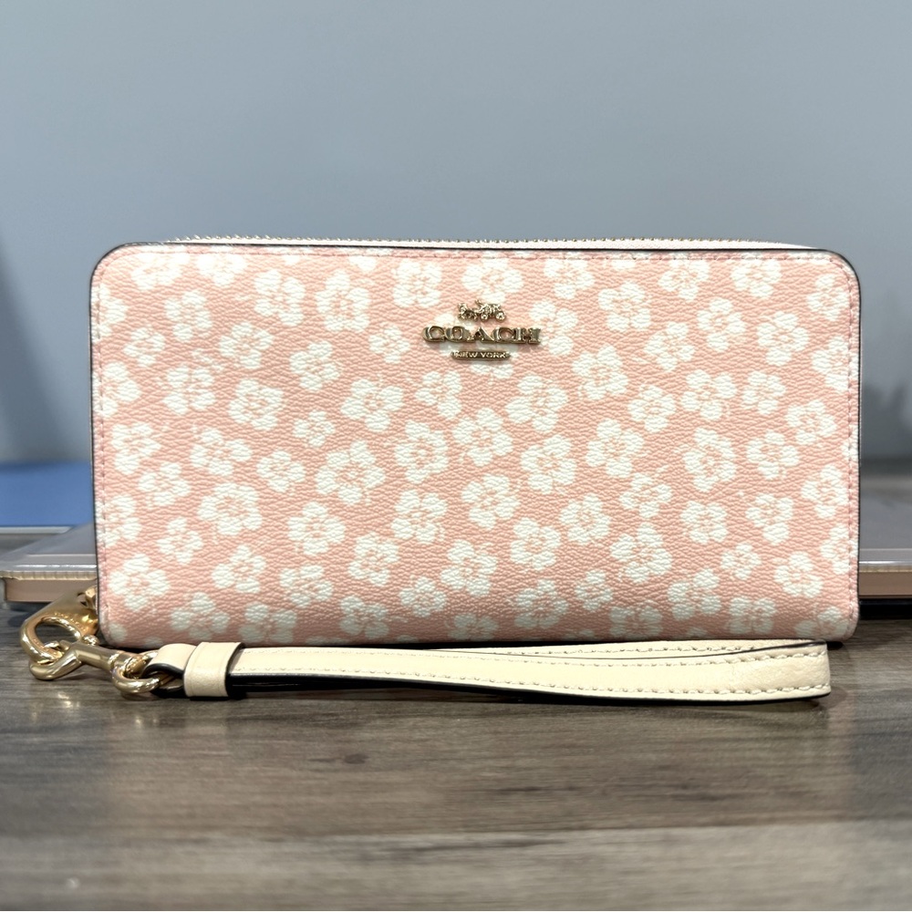 Coach Long Zip Around Wallet Ditsy Floral Print